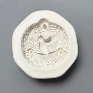 Peace Dove Wreathe Mold – 6.25 × 5.5 in.